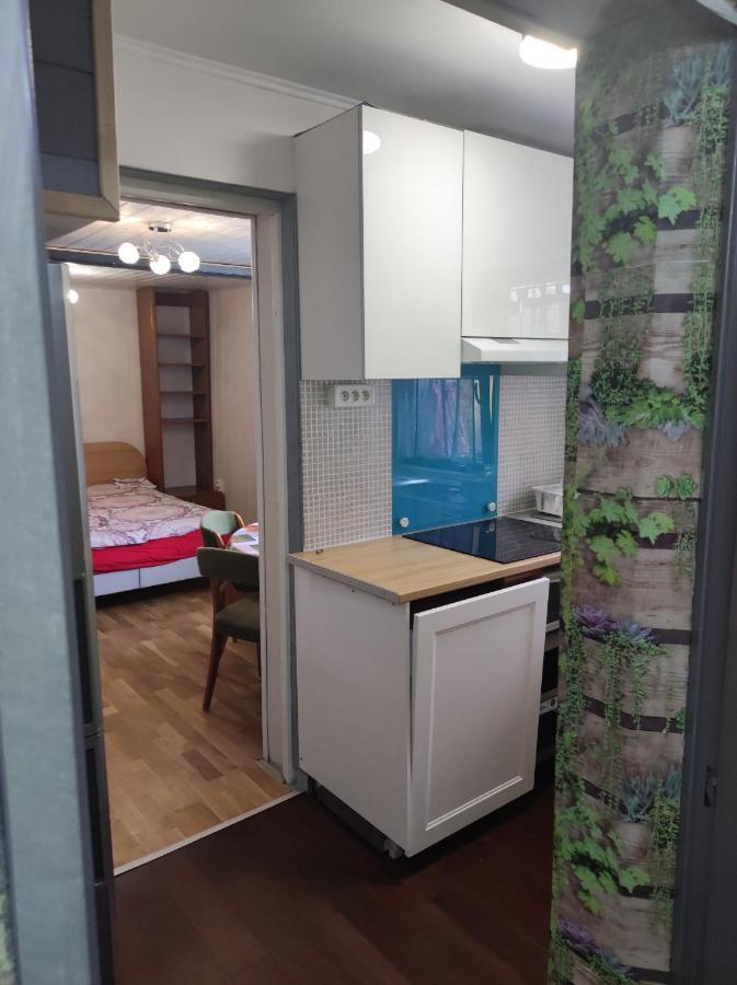 Апартаменты Studio Independant Dans Un Maison Сен-Дени Экстерьер фото